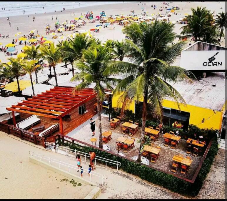 Apartamento 2 Dormitorios E Sacada Gourmet Frente Ao Mar Praia Grande  Exterior photo