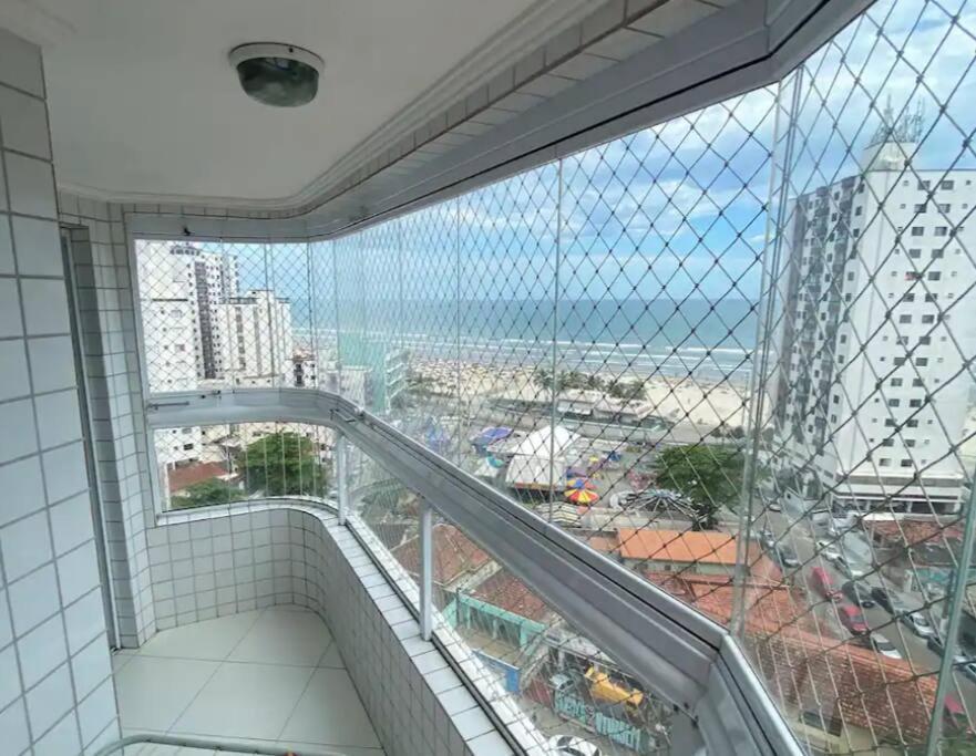 Apartamento 2 Dormitorios E Sacada Gourmet Frente Ao Mar Praia Grande  Exterior photo